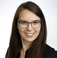 Akademische Mitarbeiter Dr. Anna Beyer